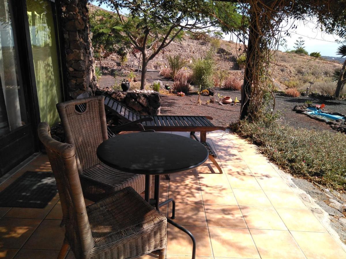 Apartamento Rural Oasis 2 Apartment Haria Exterior photo